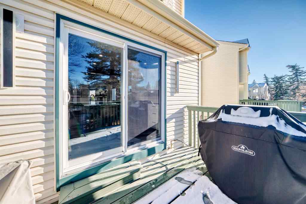 MLS&reg; # A2271770 - 741 Sandringham Place NW in Sandstone Valley Calgary, Residential Open Houses