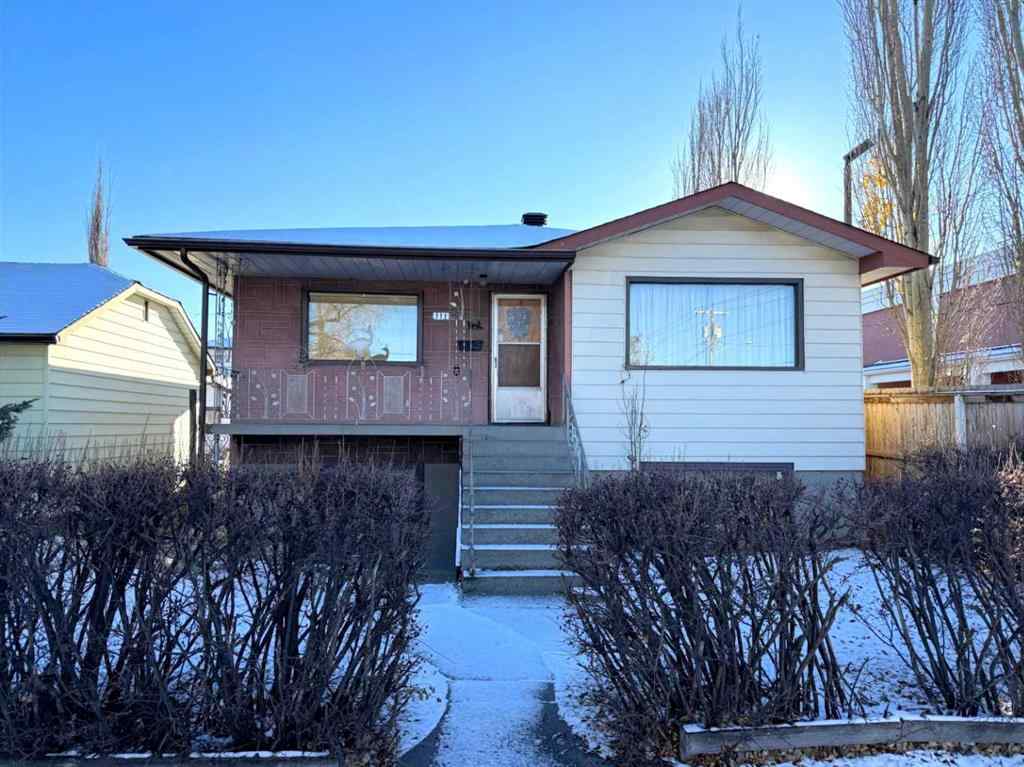 MLS&reg; # A2271771 - 111 27 Avenue NE in Tuxedo Park Calgary, Residential Open Houses
