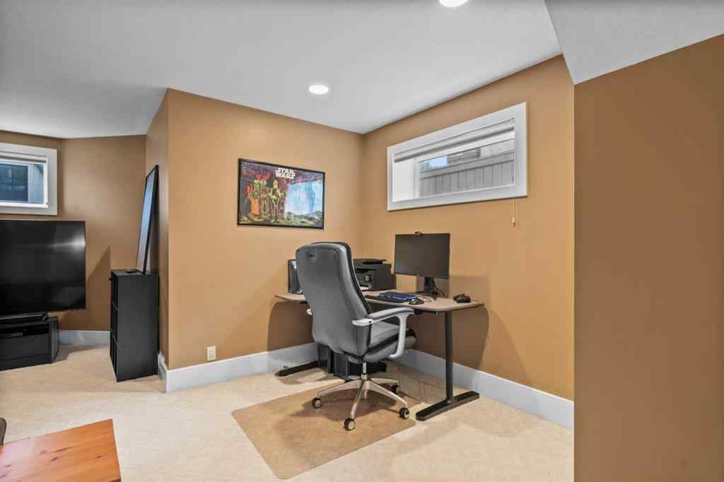 MLS&reg; # A2271782 - 3111 39 Street SW in Glenbrook Calgary, Residential Open Houses