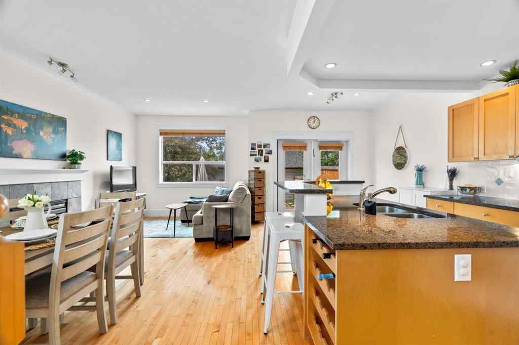 MLS&reg; # A2271782 - 3111 39 Street SW in Glenbrook Calgary, Residential Open Houses