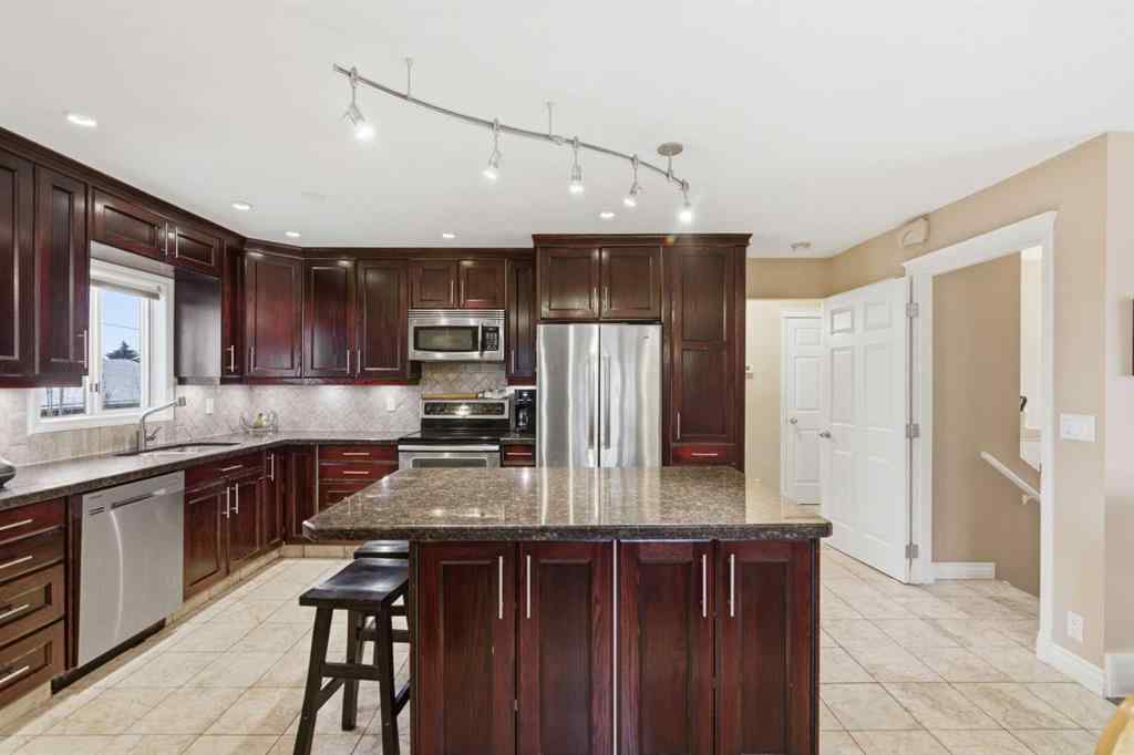 MLS&reg; # A2271784 - 3943 Whitehorn Drive NE in Whitehorn Calgary, Residential Open Houses