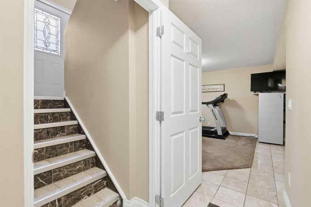 MLS&reg; # A2271784 - 3943 Whitehorn Drive NE in Whitehorn Calgary, Residential Open Houses