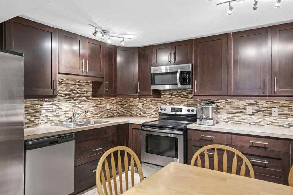 MLS&reg; # A2271784 - 3943 Whitehorn Drive NE in Whitehorn Calgary, Residential Open Houses