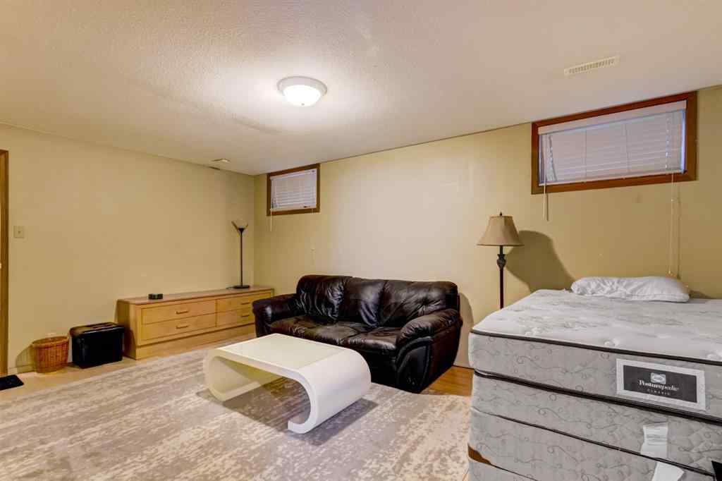 MLS&reg; # A2271788 - 1050 Rundleview Drive  in Rundleview Ests Canmore, Residential Open Houses