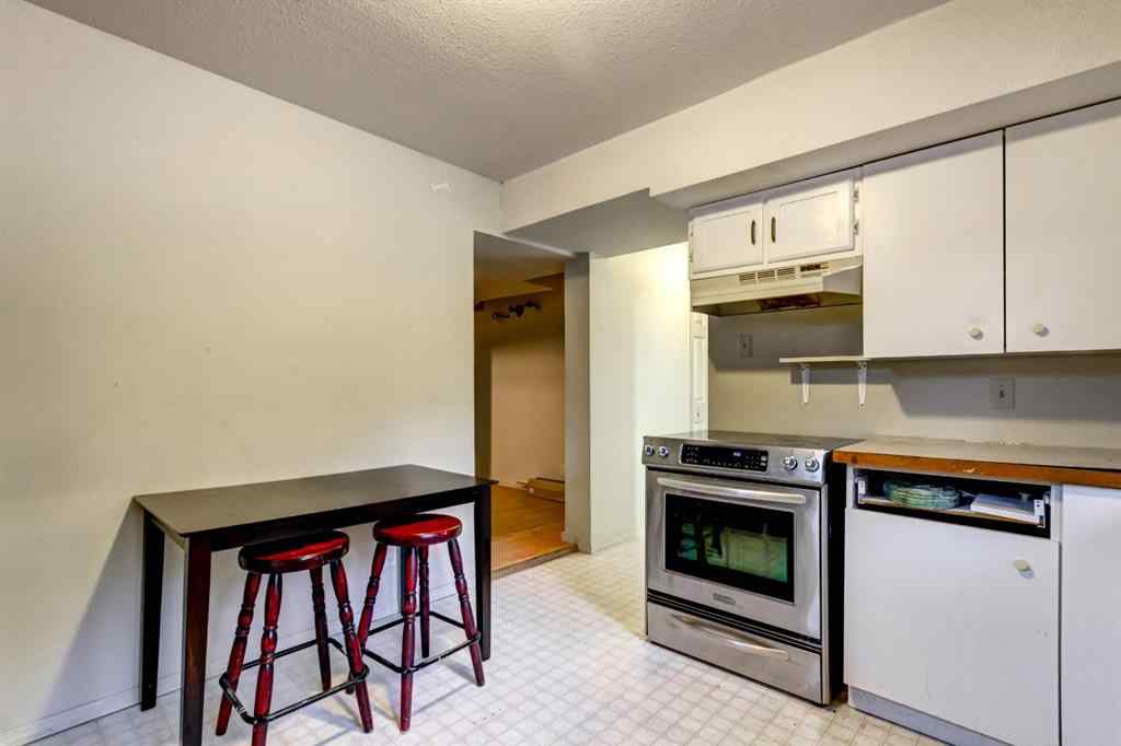 MLS&reg; # A2271788 - 1050 Rundleview Drive  in Rundleview Ests Canmore, Residential Open Houses