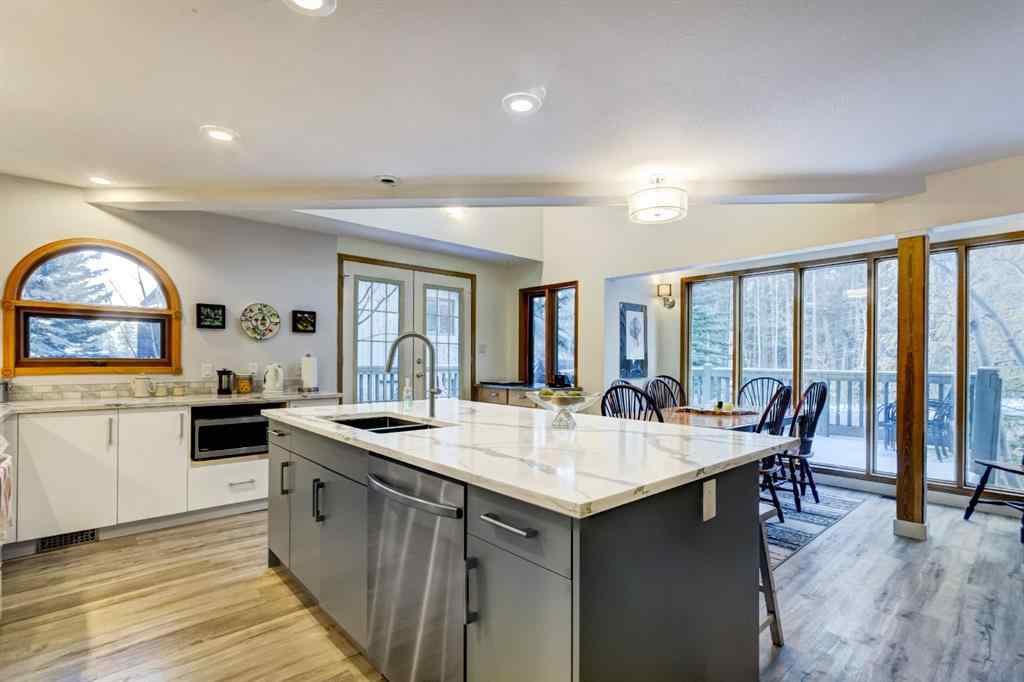 MLS&reg; # A2271788 - 1050 Rundleview Drive  in Rundleview Ests Canmore, Residential Open Houses