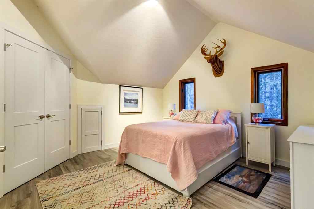 MLS&reg; # A2271788 - 1050 Rundleview Drive  in Rundleview Ests Canmore, Residential Open Houses