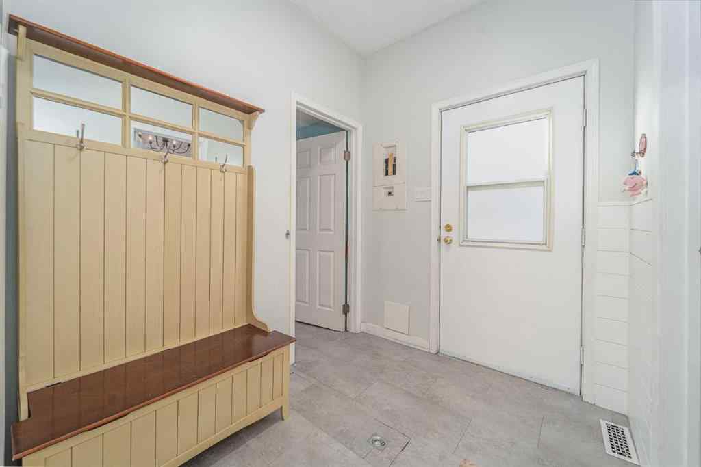 MLS&reg; # A2271796 - 1230 5A Avenue S in London Road Lethbridge, Residential Open Houses