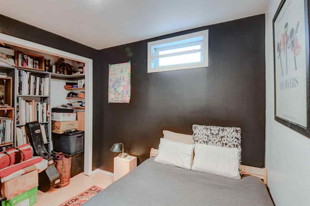 MLS&reg; # A2271803 - 80 Woodglen Road SW in Woodbine Calgary, Residential Open Houses