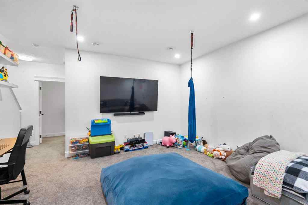 MLS&reg; # A2271805 - 950 Mahogany Boulevard SE in Mahogany Calgary, Residential Open Houses