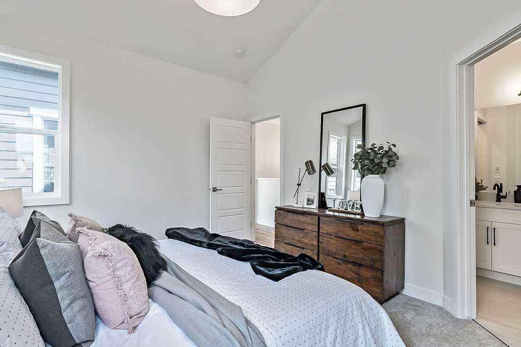 MLS&reg; # A2271810 - 48 Drake Landing Square  in Drake Landing Okotoks, Residential Open Houses