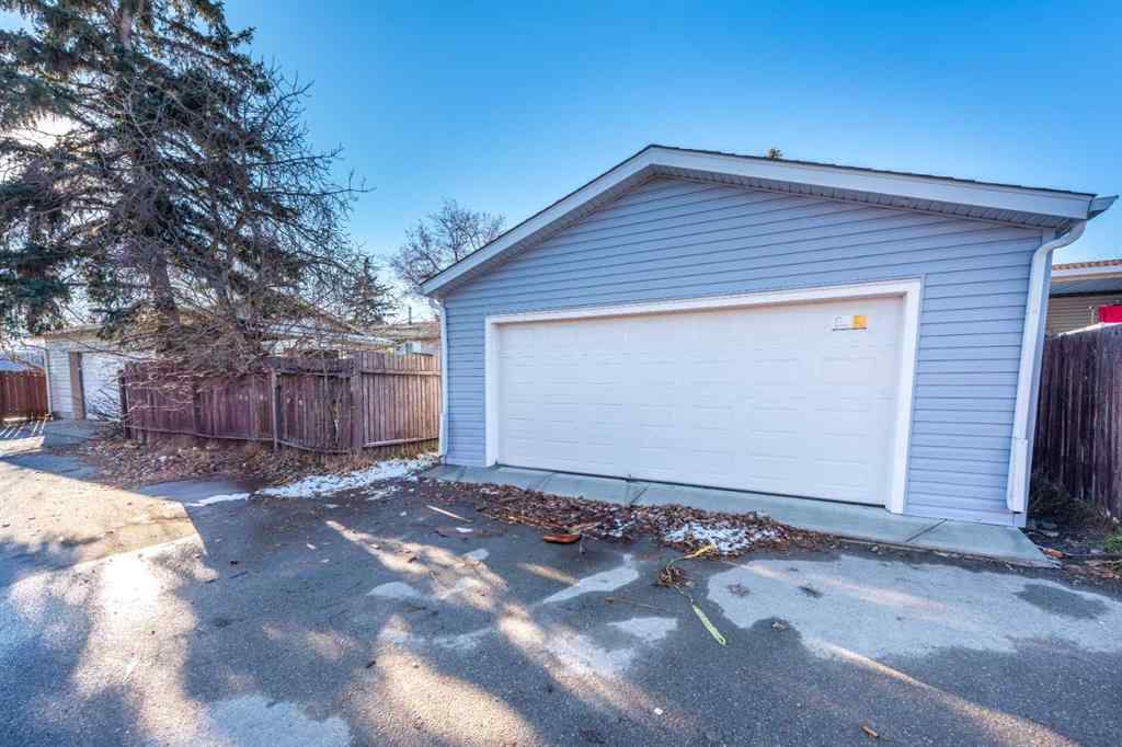 MLS&reg; # A2271812 - 1736 41 Street NE in Rundle Calgary, Residential Open Houses