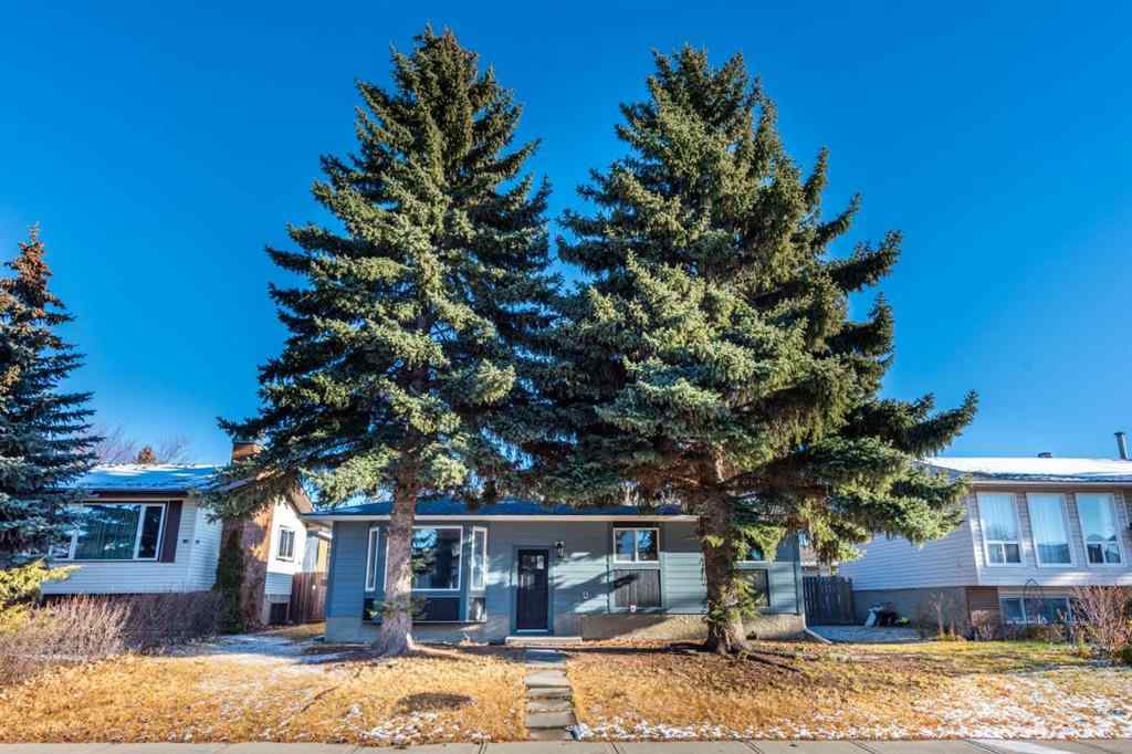 MLS&reg; # A2271812 - 1736 41 Street NE in Rundle Calgary, Residential Open Houses