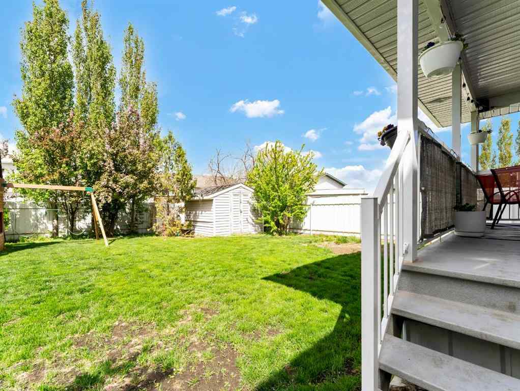 MLS&reg; # A2271829 - 10 Stanfield Place SE in SE Southridge Medicine Hat, Residential Open Houses