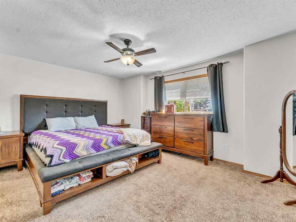 MLS&reg; # A2271829 - 10 Stanfield Place SE in SE Southridge Medicine Hat, Residential Open Houses