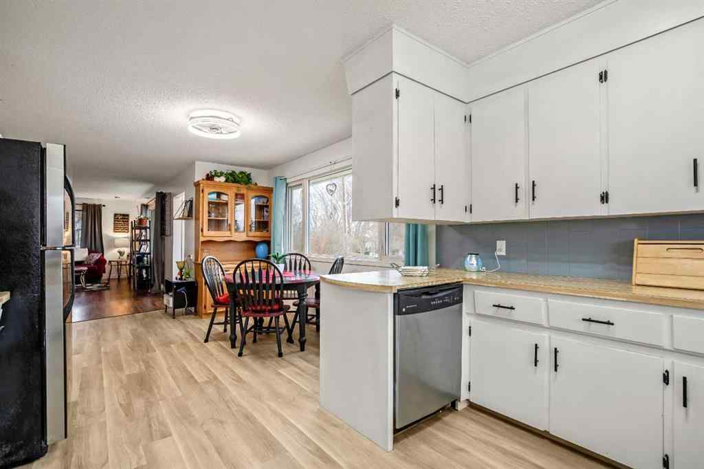 MLS&reg; # A2271831 - 533 Prospect Avenue  in NONE Acme, Residential Open Houses