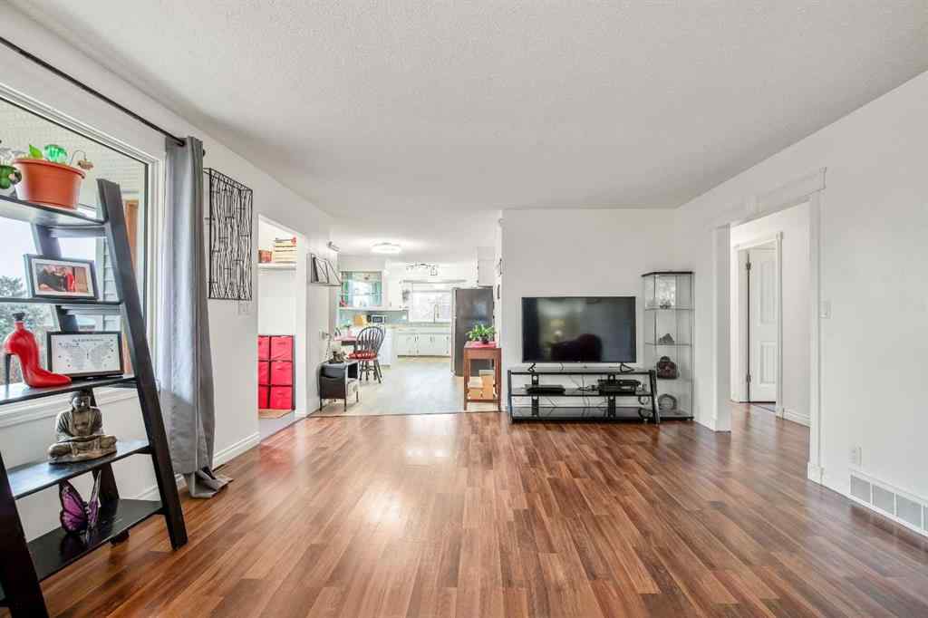 MLS&reg; # A2271831 - 533 Prospect Avenue  in NONE Acme, Residential Open Houses