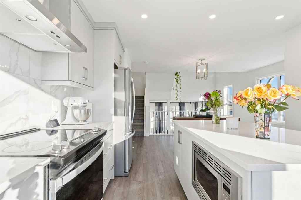 MLS&reg; # A2271838 - 101 Lavender Manor SE in Rangeview Calgary, Residential Open Houses