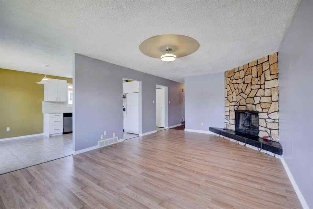 MLS&reg; # A2271840 - 146 Dovertree Place SE in Dover Calgary, Residential Open Houses