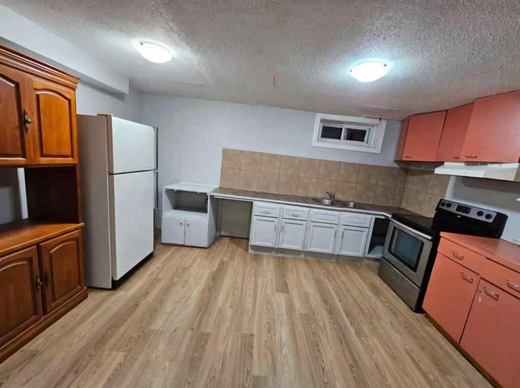 MLS&reg; # A2271840 - 146 Dovertree Place SE in Dover Calgary, Residential Open Houses