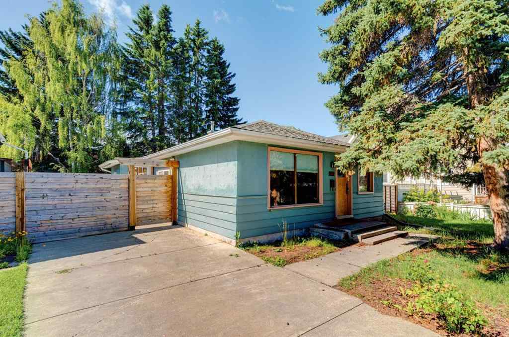 MLS&reg; # A2271856 - 6115 Bow Crescent NW in Bowness Calgary, Residential Open Houses