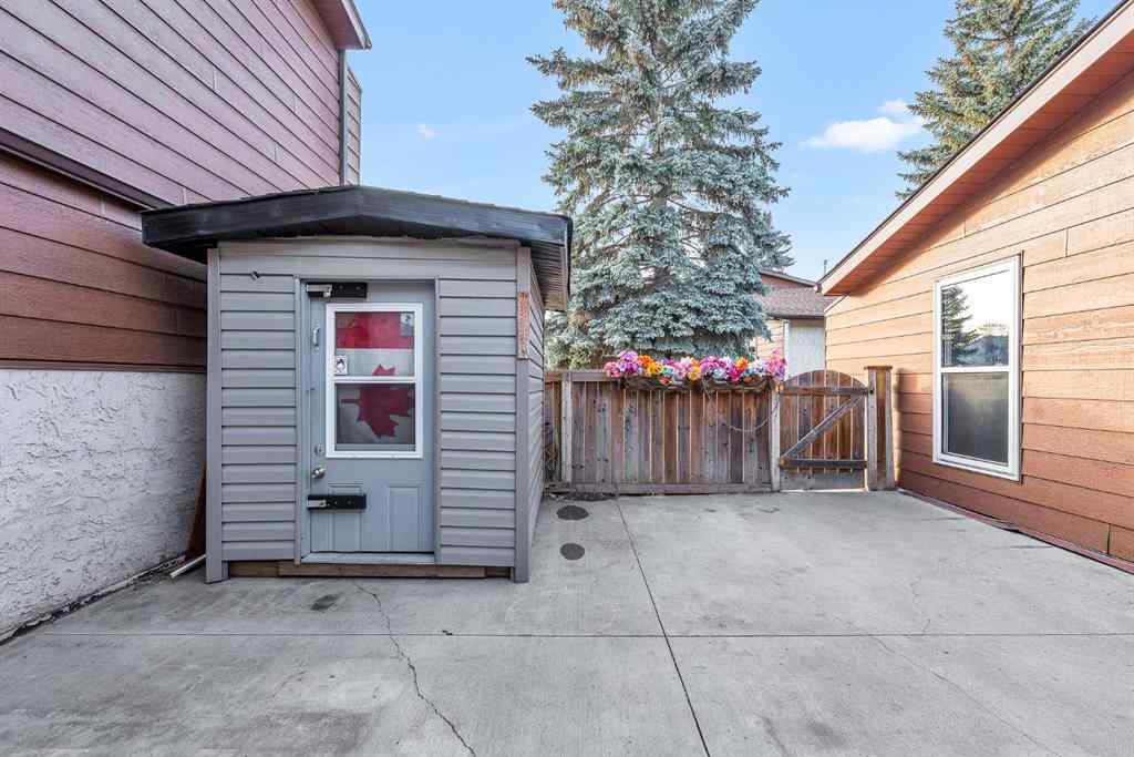 MLS&reg; # A2271859 - Unit #319 5404 10 Avenue SE in Penbrooke Meadows Calgary, Residential Open Houses