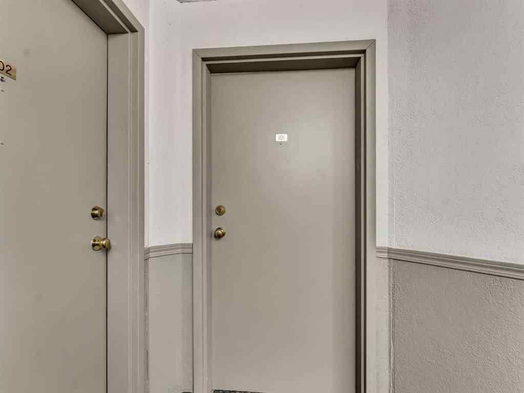 MLS&reg; # A2271860 - Unit #101 245 Red Deer Drive SW in SW Hill Medicine Hat, Residential Open Houses