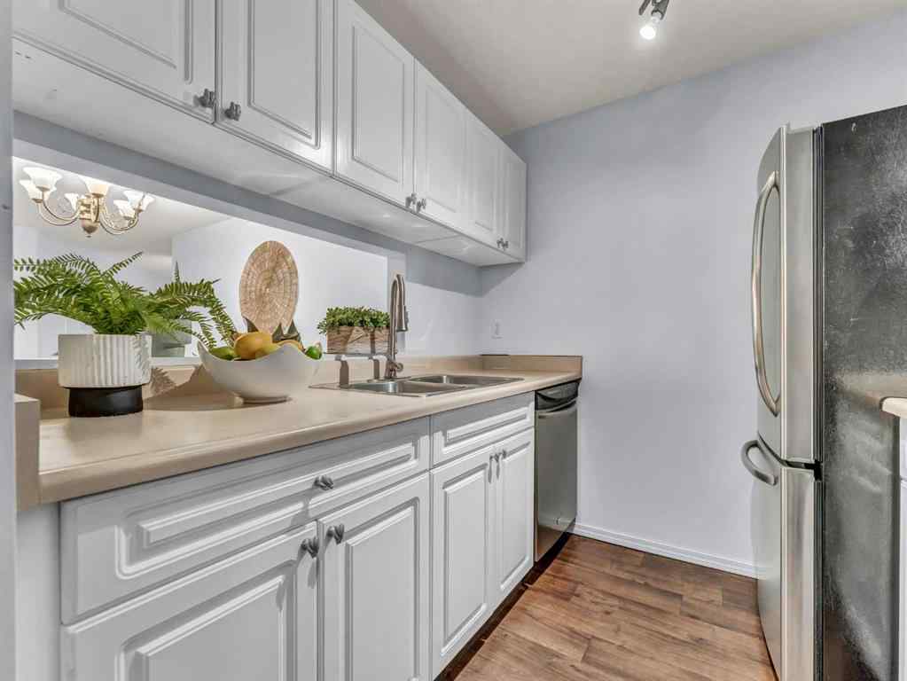 MLS&reg; # A2271860 - Unit #101 245 Red Deer Drive SW in SW Hill Medicine Hat, Residential Open Houses