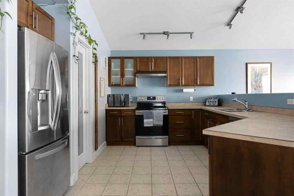 MLS&reg; # A2271866 - 121 Snowy Owl Way  in Eagle Ridge Fort McMurray, Residential Open Houses