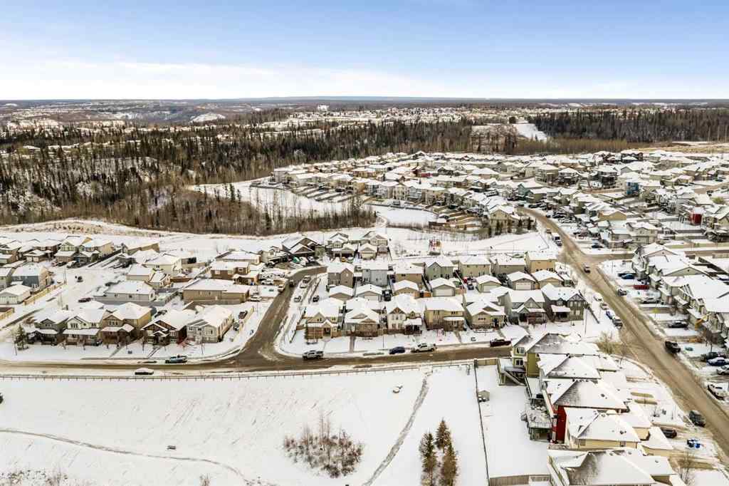 MLS&reg; # A2271866 - 121 Snowy Owl Way  in Eagle Ridge Fort McMurray, Residential Open Houses