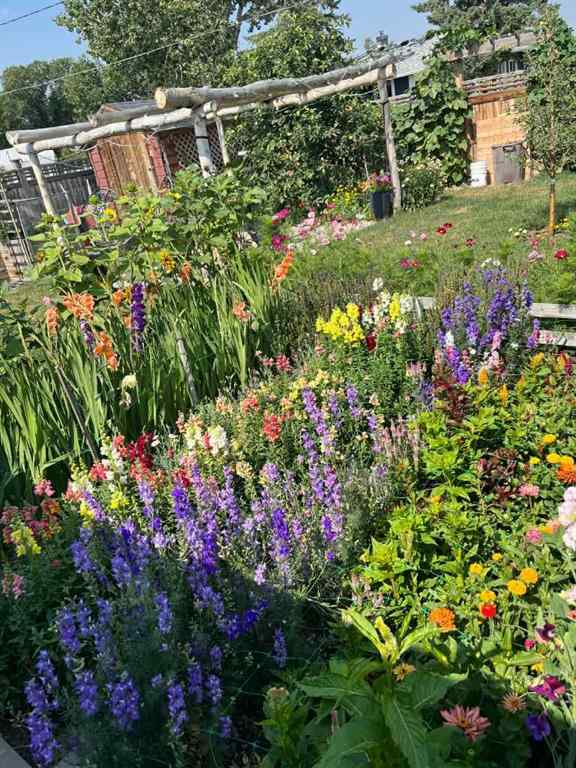 MLS&reg; # A2271867 - 248 Crescent Avenue N in NONE Picture Butte, Residential Open Houses