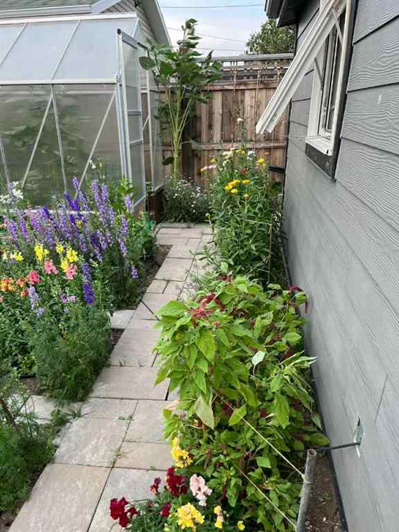 MLS&reg; # A2271867 - 248 Crescent Avenue N in NONE Picture Butte, Residential Open Houses