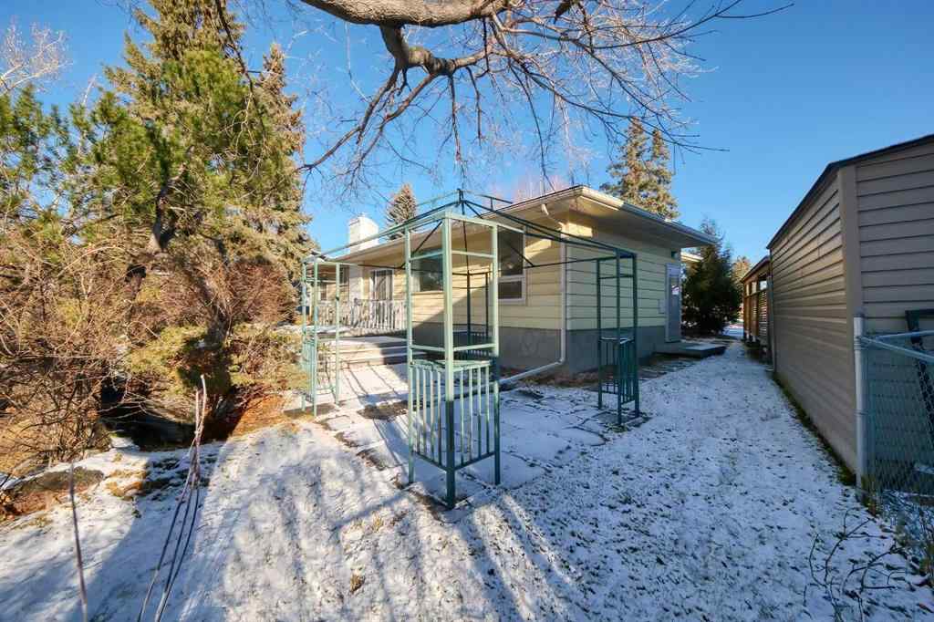 MLS&reg; # A2271883 - 616 Dalmeny Hill NW in Dalhousie Calgary, Residential Open Houses