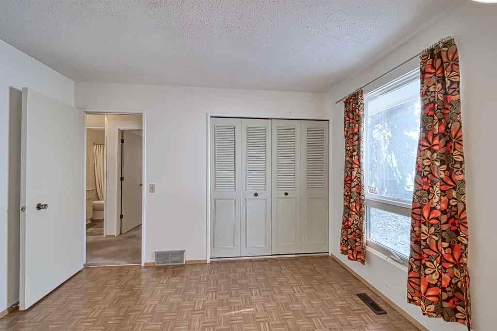 MLS&reg; # A2271883 - 616 Dalmeny Hill NW in Dalhousie Calgary, Residential Open Houses