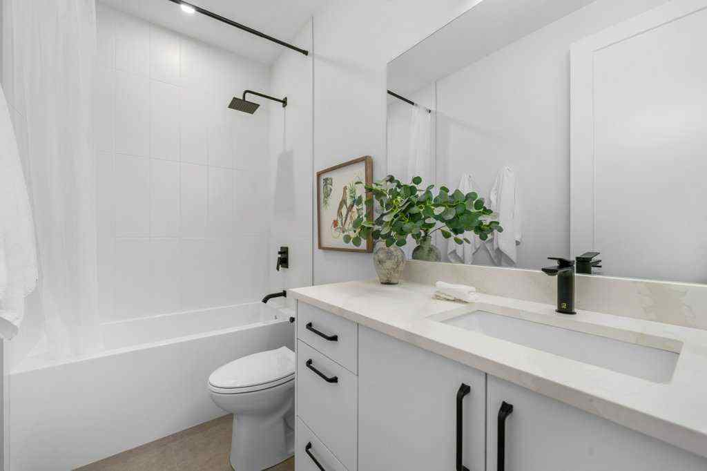 MLS® # A2271889 - 321 18 Avenue NW in Mount Pleasant Calgary, Residential Open Houses