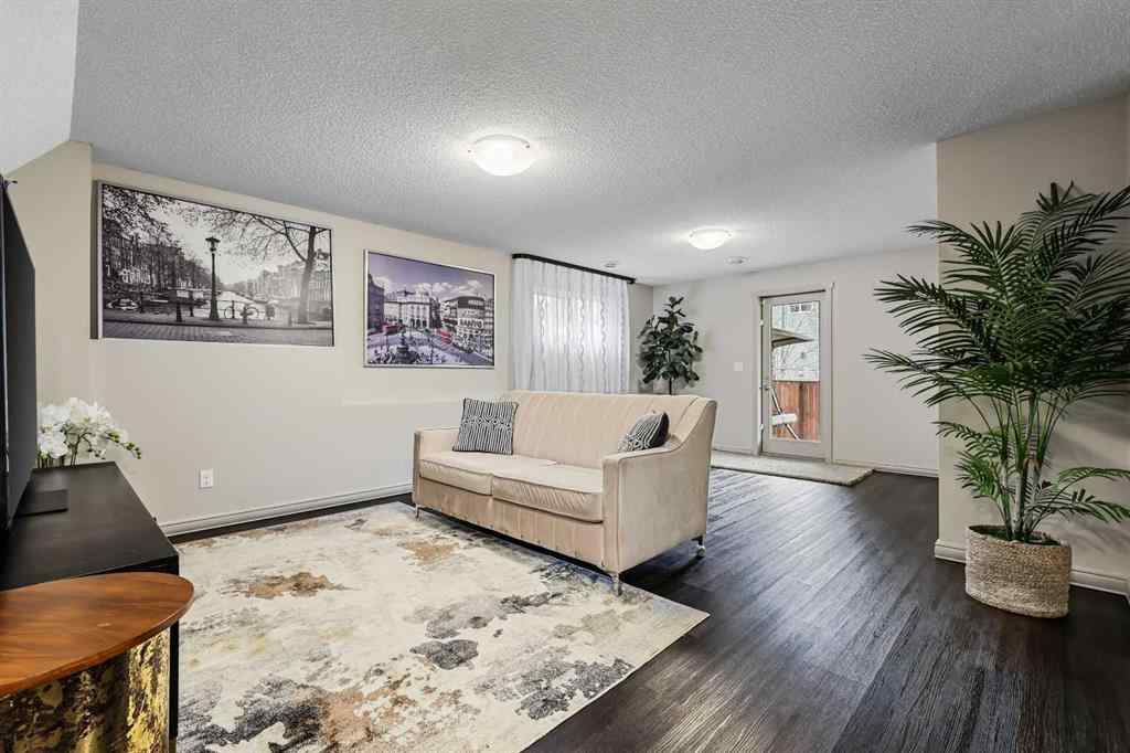 MLS&reg; # A2271892 - 20 Walden View SE in Walden Calgary, Residential Open Houses