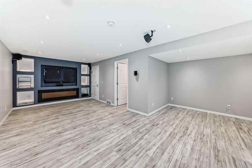 MLS&reg; # A2271896 - 16 Fireside Way  in Fireside Cochrane, Residential Open Houses