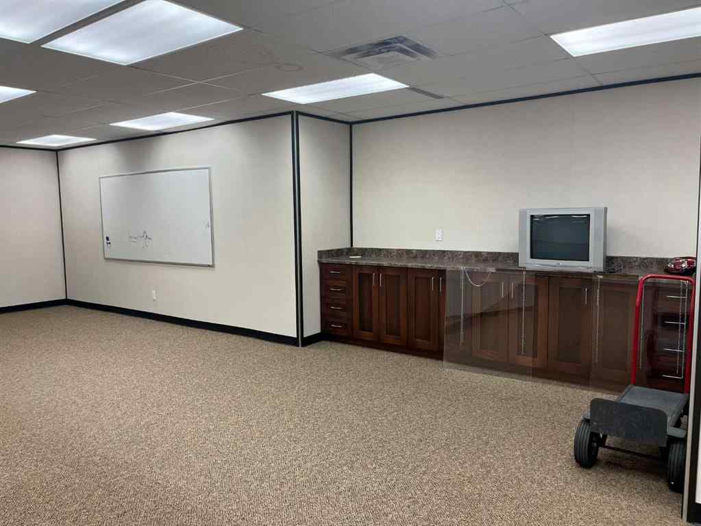 MLS&reg; # A2271900 - 201-205 2 Street NE in NONE Slave Lake, Commercial Open Houses