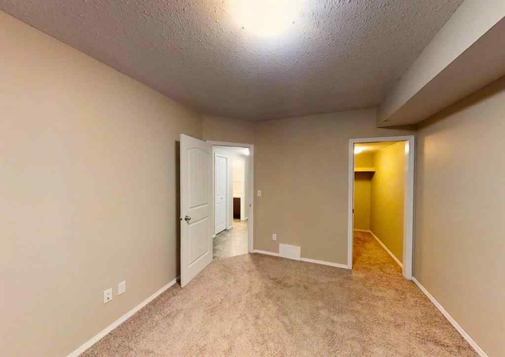 MLS&reg; # A2271905 - Unit #B 11203 98 Street  in N/A Clairmont, Rental Open Houses