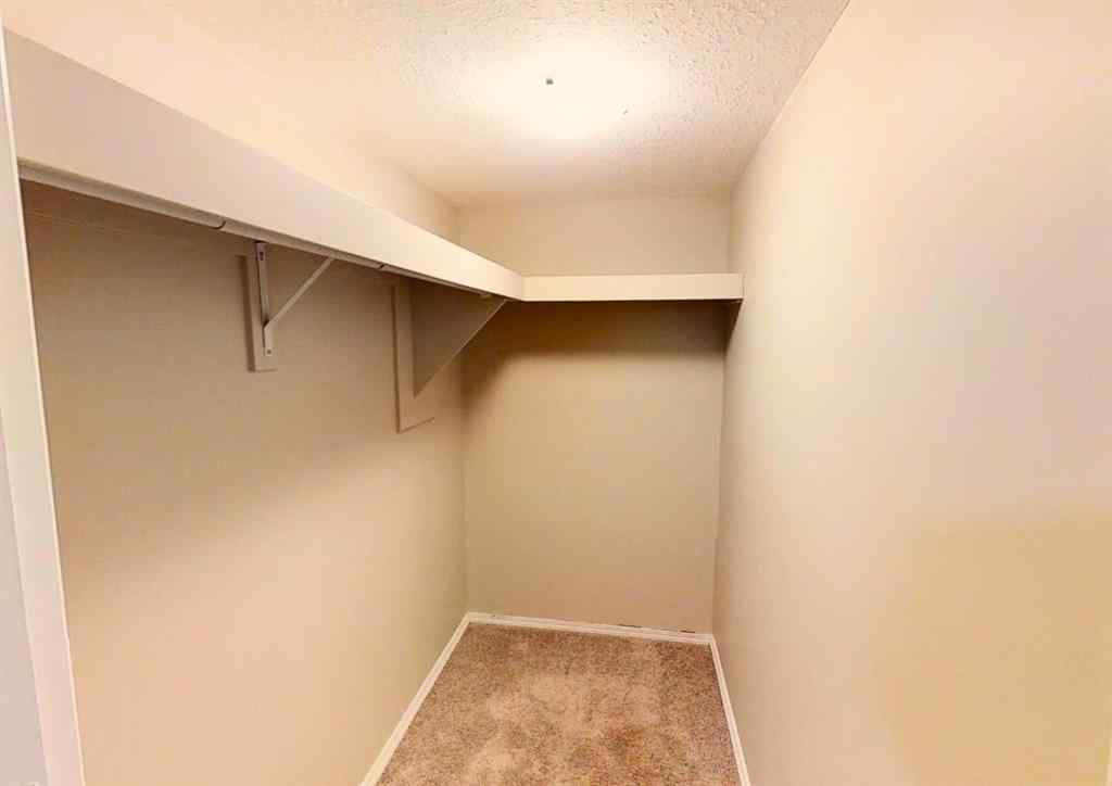 MLS&reg; # A2271905 - Unit #B 11203 98 Street  in N/A Clairmont, Rental Open Houses