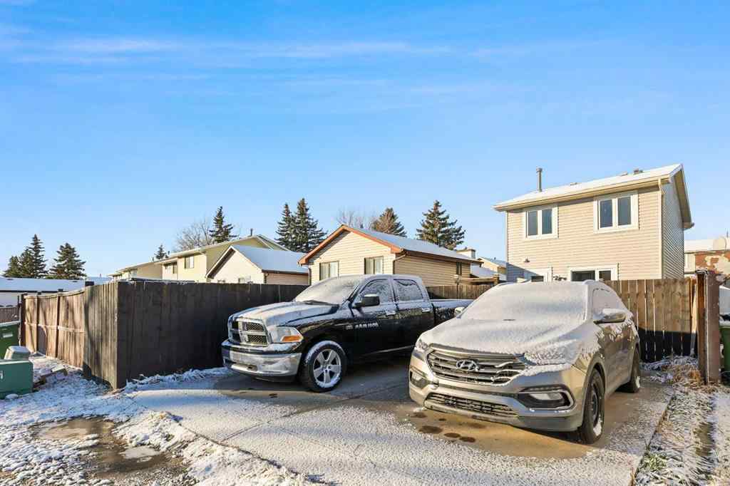 MLS&reg; # A2271908 - 115 Castlegreen Close NE in Castleridge Calgary, Residential Open Houses