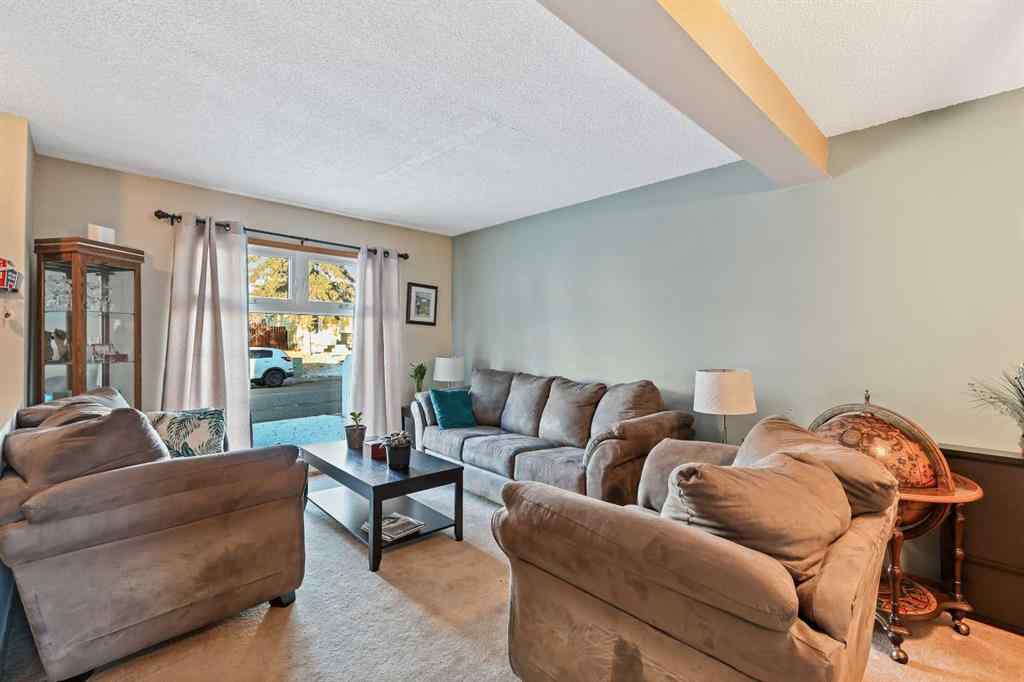 MLS&reg; # A2271908 - 115 Castlegreen Close NE in Castleridge Calgary, Residential Open Houses