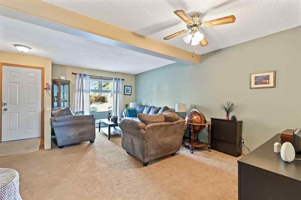 MLS&reg; # A2271908 - 115 Castlegreen Close NE in Castleridge Calgary, Residential Open Houses