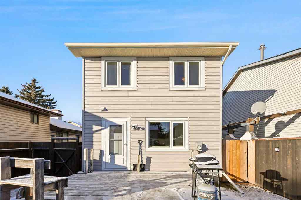 MLS&reg; # A2271908 - 115 Castlegreen Close NE in Castleridge Calgary, Residential Open Houses