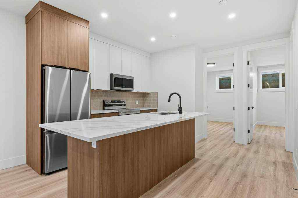 MLS® # A2271909 - 3519 42 Street SW in Glenbrook Calgary, Residential Open Houses