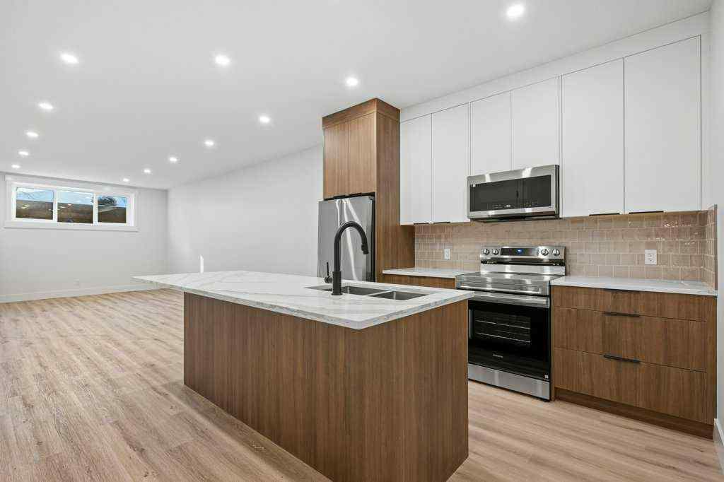 MLS® # A2271909 - 3519 42 Street SW in Glenbrook Calgary, Residential Open Houses