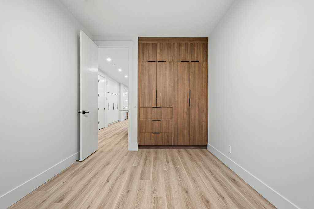 MLS® # A2271909 - 3519 42 Street SW in Glenbrook Calgary, Residential Open Houses