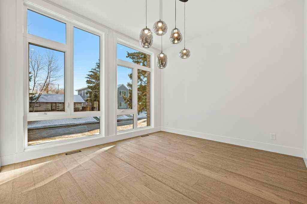 MLS® # A2271909 - 3519 42 Street SW in Glenbrook Calgary, Residential Open Houses