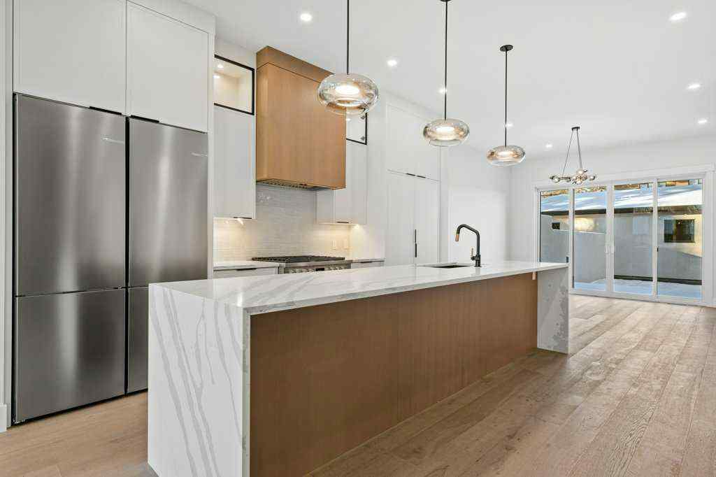 MLS® # A2271909 - 3519 42 Street SW in Glenbrook Calgary, Residential Open Houses