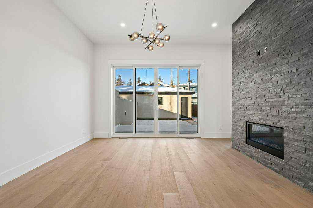 MLS® # A2271909 - 3519 42 Street SW in Glenbrook Calgary, Residential Open Houses